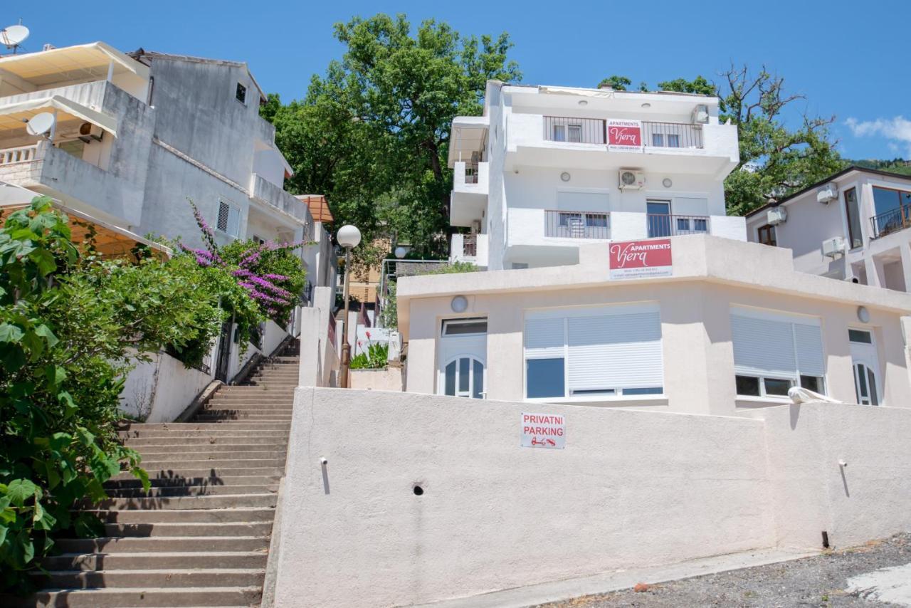 Apartments Vjera Petrovac 外观 照片