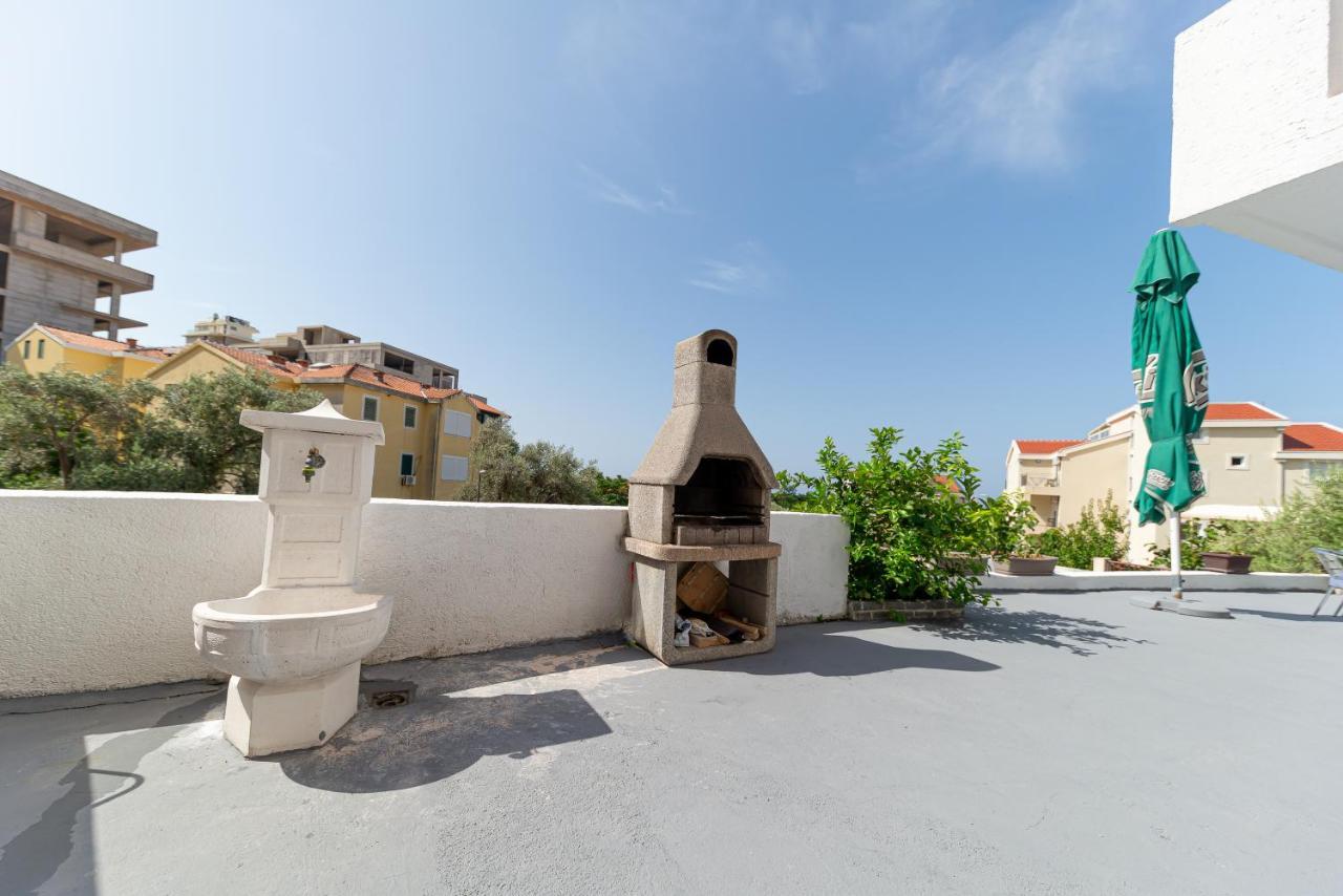 Apartments Vjera Petrovac 外观 照片