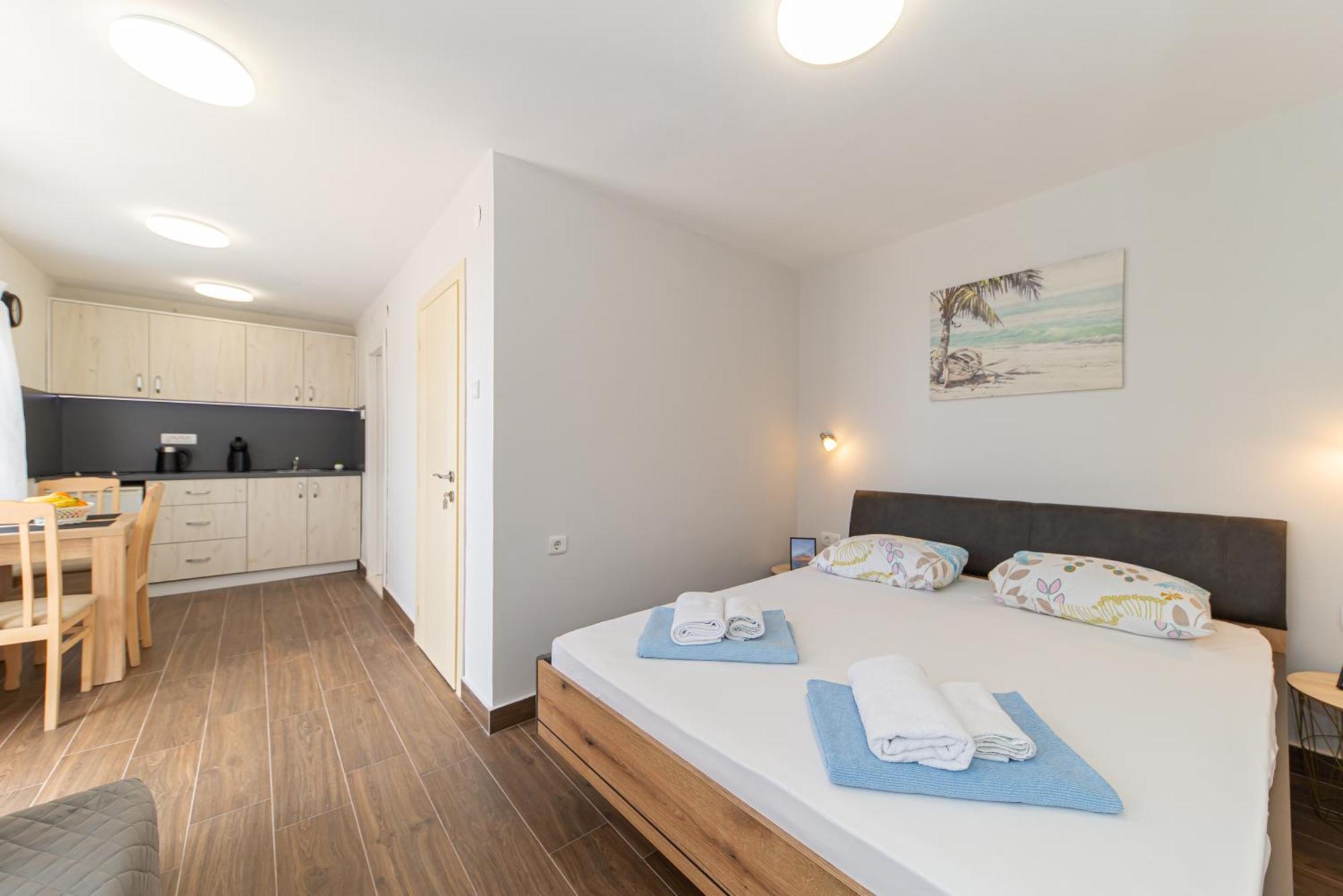 Apartments Vjera Petrovac 外观 照片