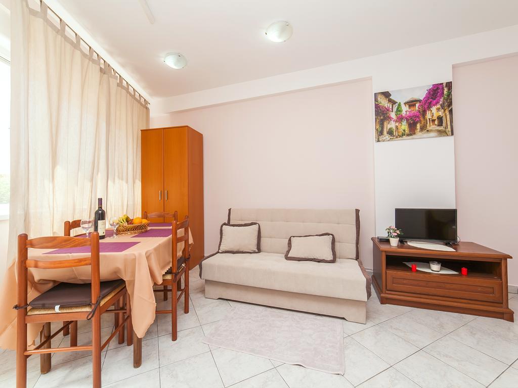 Apartments Vjera Petrovac 外观 照片