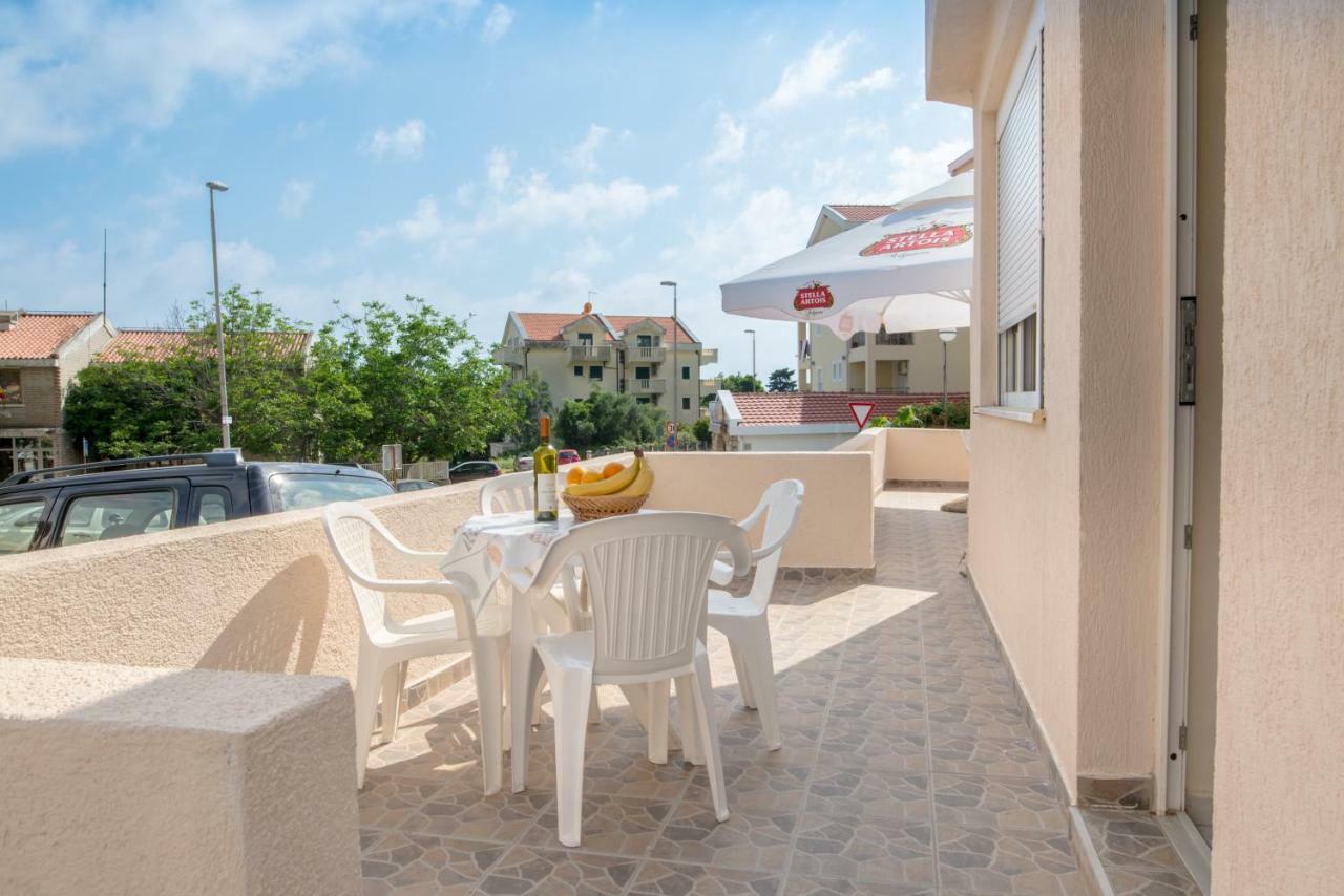Apartments Vjera Petrovac 外观 照片